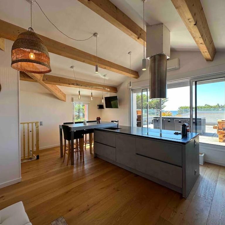 Magnifique Roof-top vue mer à 180° sur Sanary - Two-Bedroom Apartment - 7