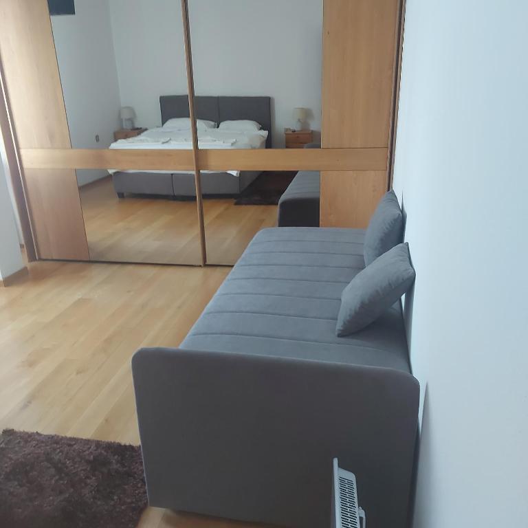 APARTMAN CENTAR BULEVAR EX sa GARAZOM - Apartman - 7