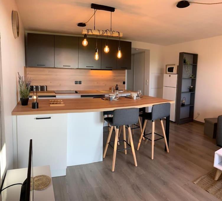 Appartement entièrement rénové avec vue sur océan - Appartement - Vue sur Mer - 11