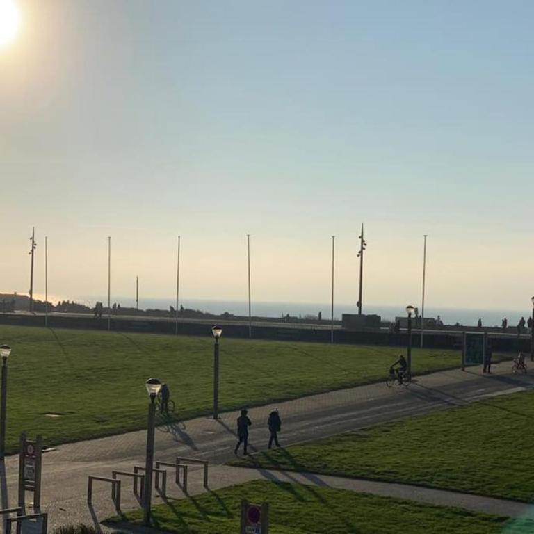 Appartement entièrement rénové avec vue sur océan - Appartement - Vue sur Mer - 30