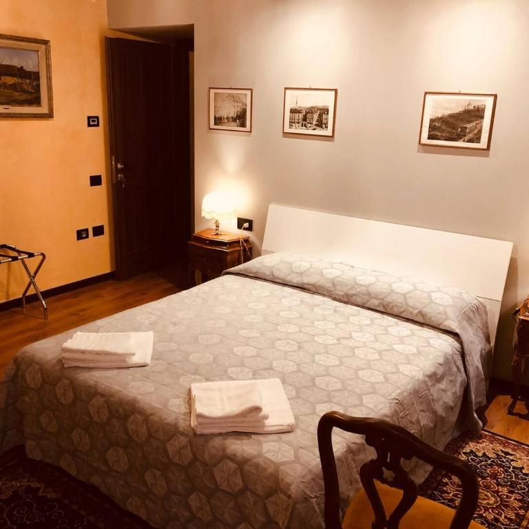 Un avventura al centro della storia di Torino - Two-Bedroom Apartment - 3