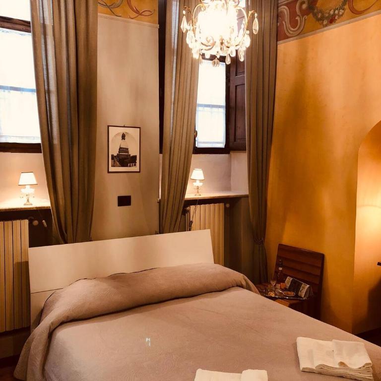 Un avventura al centro della storia di Torino - Large Double Room - 5