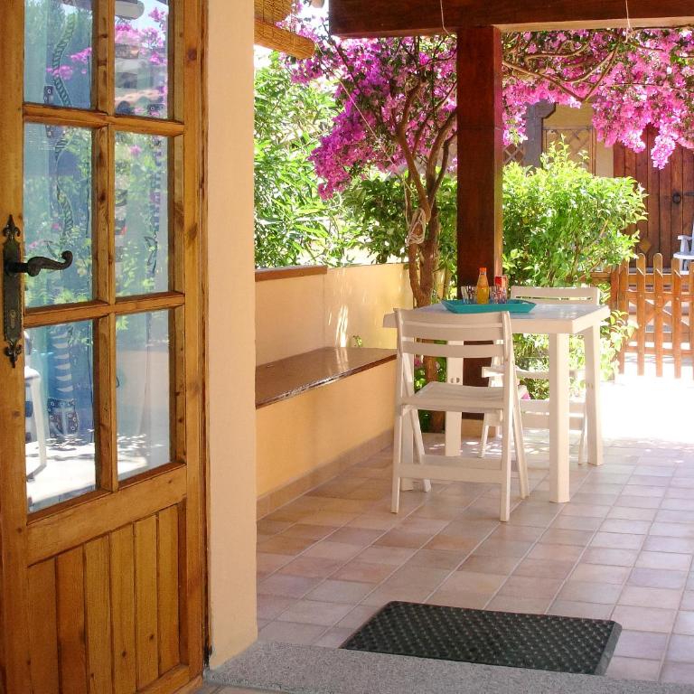 La Casa di Giacomo e Graziella Villaggio Tamerici - Monolocale Standard - 3