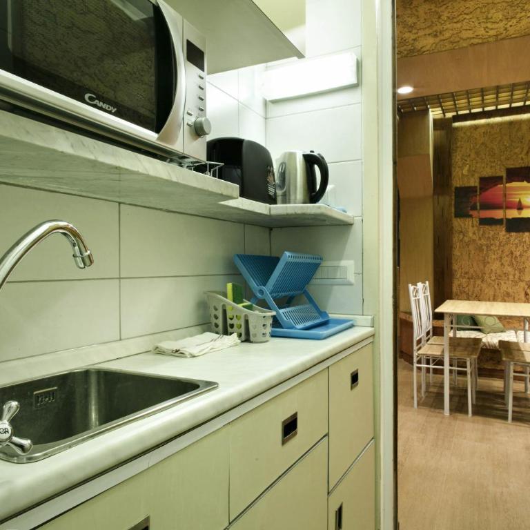 Back to 70's-Modern and Terrace - Apartment mit 2 Schlafzimmern - 14