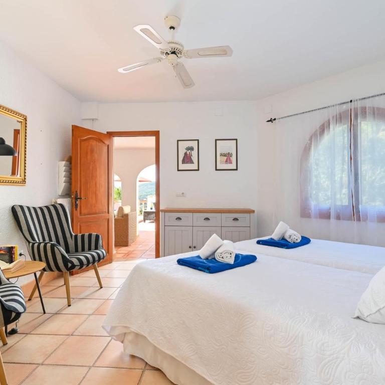 Casa Patricia by Aguilarent - Villa - 44