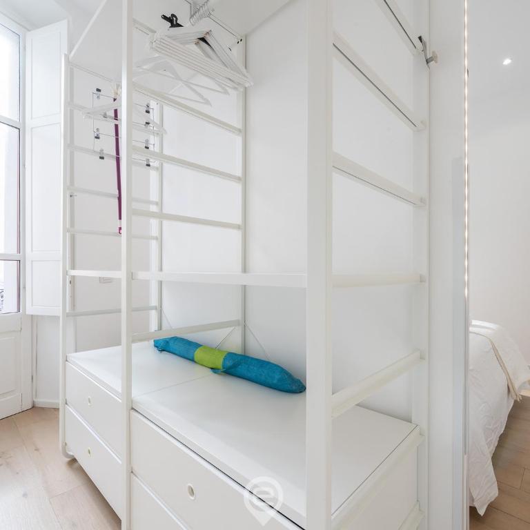 White Dream Apartment - Appartamento con 1 Camera da Letto - 17