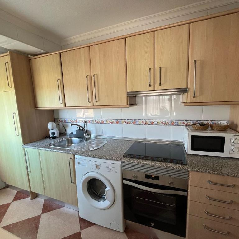 La Biznaga de María - One-Bedroom Apartment - 13