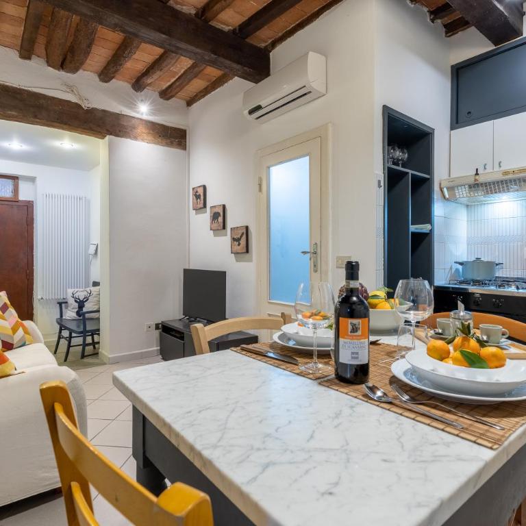 GuestHost - Piazza dei Cavalieri Confortable Apartment - One-Bedroom Apartment - 1