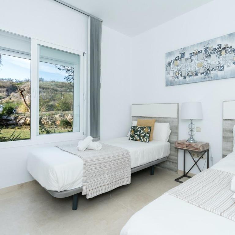AL-104 Estepona - Apartment - Alcazaba Lagoon 2 Bedroom - Apartamento de 2 dormitorios - 16