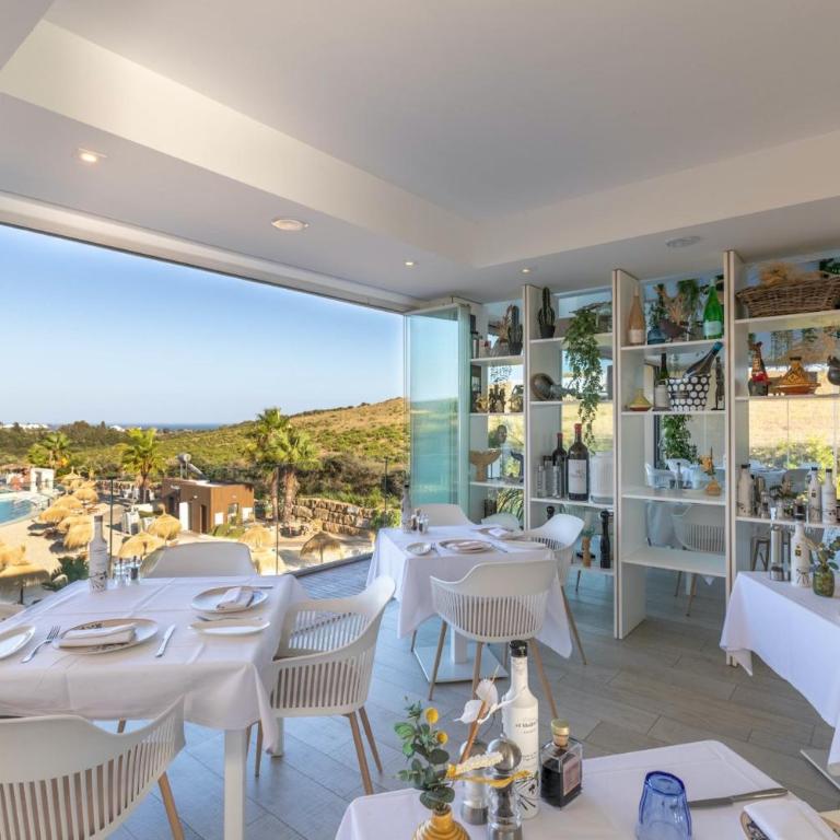 AL-104 Estepona - Apartment - Alcazaba Lagoon 2 Bedroom - Apartamento de 2 dormitorios - 30