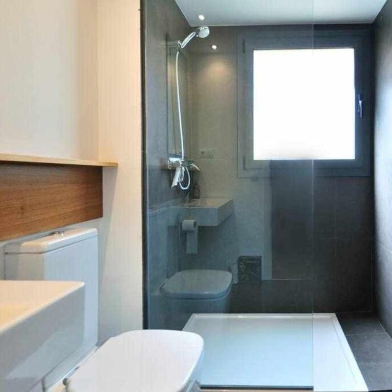 Stunning apartment w amazing views in Girona - Apartamento de 2 dormitorios - 15