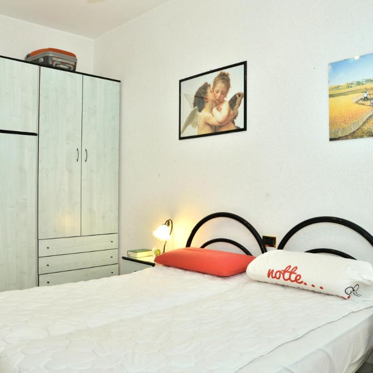 GuestHost - Frisio Reef Apartment- Sea View - Two-Bedroom Apartment - 12