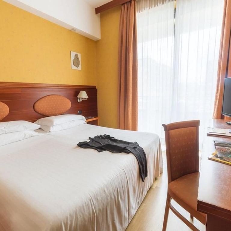 Hotel Nettuno - Classic Double or Twin Room - 4