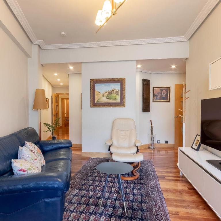 San Mames Apartment - Free Parking - Apartamento de 3 dormitorios - 4