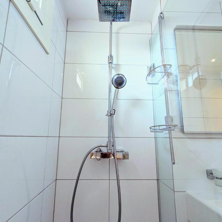 Appartement T4, climatisation, 50m de la plage - Apartamento de 3 dormitorios - 29