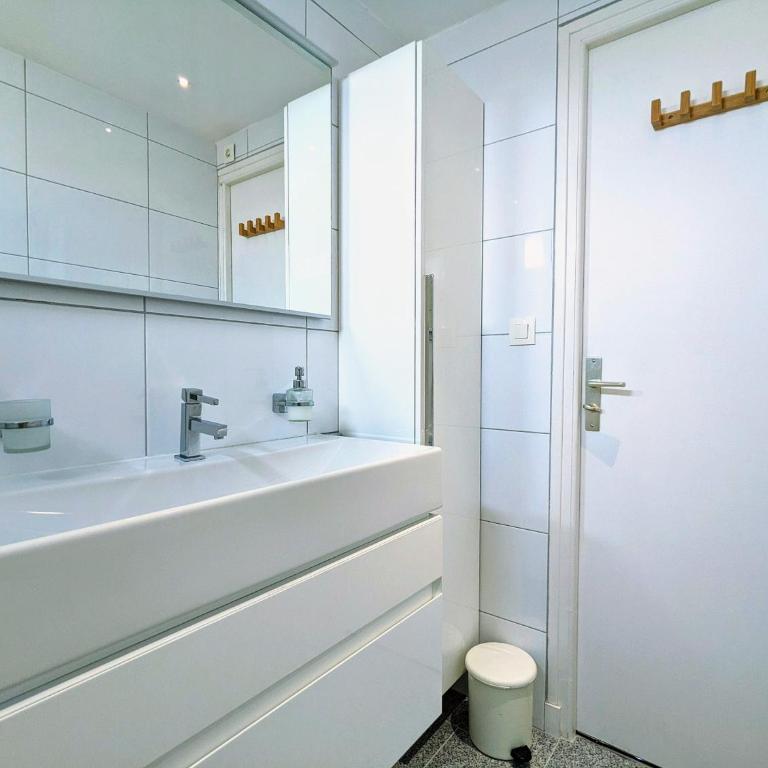 Appartement T4, climatisation, 50m de la plage - Apartamento de 3 dormitorios - 30