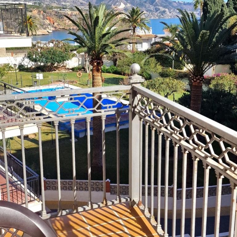 Apartamentos Latin - Apartamento Deluxe con vistas al mar - 4