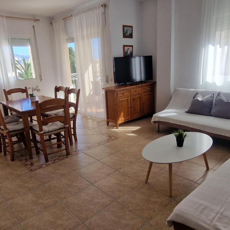 Apartamentos Latin - Apartamento Deluxe con vistas al mar - 2