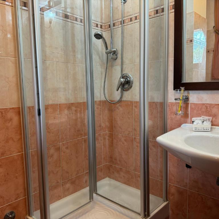 EURO HOUSE INN airport - Suite King con 2 Camere da Letto - 12