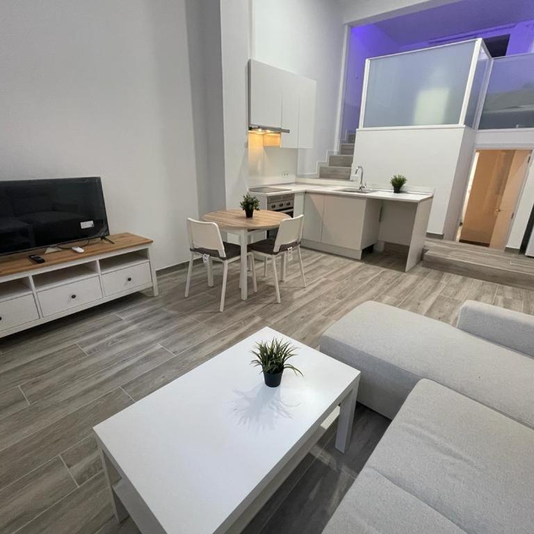 Apartamento moderno céntrico - Two-Bedroom Apartment - 2