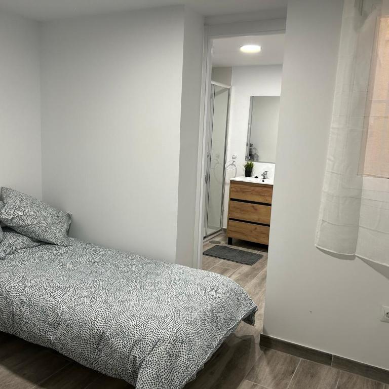 Apartamento moderno céntrico - Two-Bedroom Apartment - 16