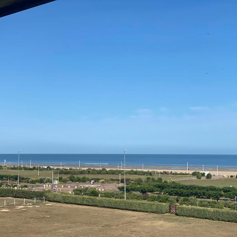 LE PANORAMIQUE - Two-Bedroom Apartment - 24