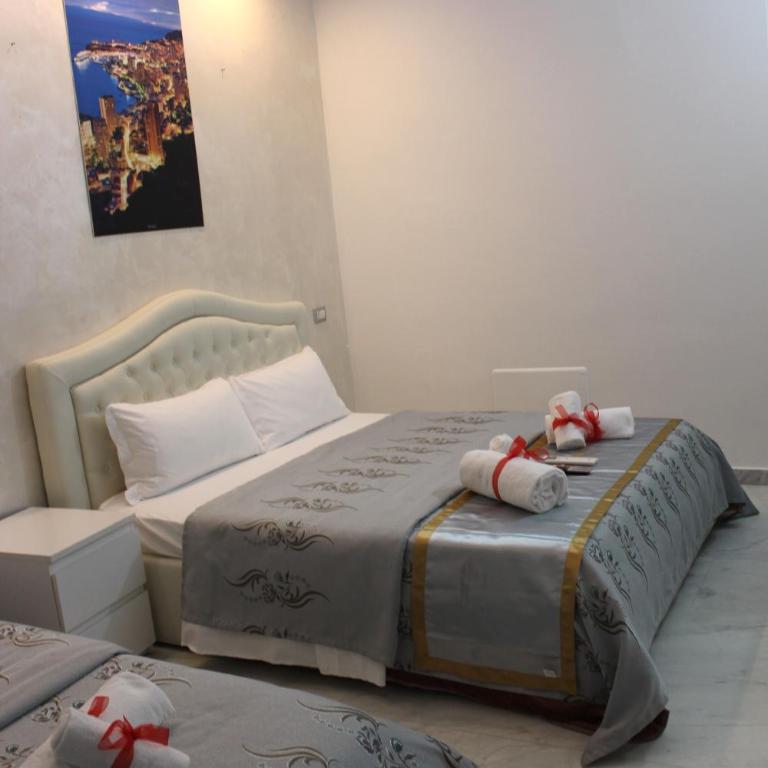 Santa Maria Accommodation - Deluxe Triple Room - 43