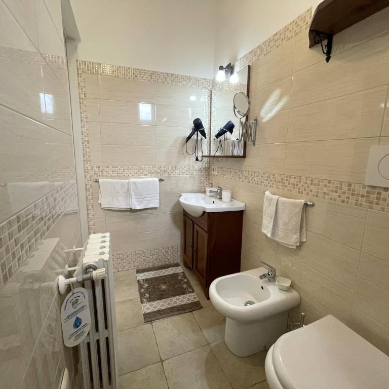 B&B Santa Venardia Gallipoli - Camera Matrimoniale con Letto Supplementare - 3