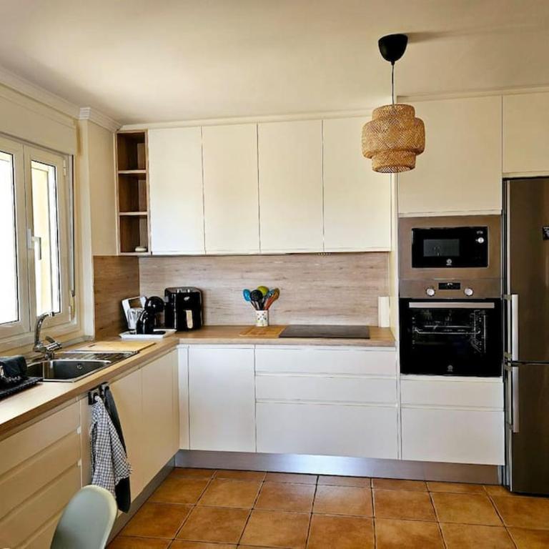 Appartement lumineux-vue mer. Refait à neuf 2023. - Apartamento de 2 dormitorios - 16