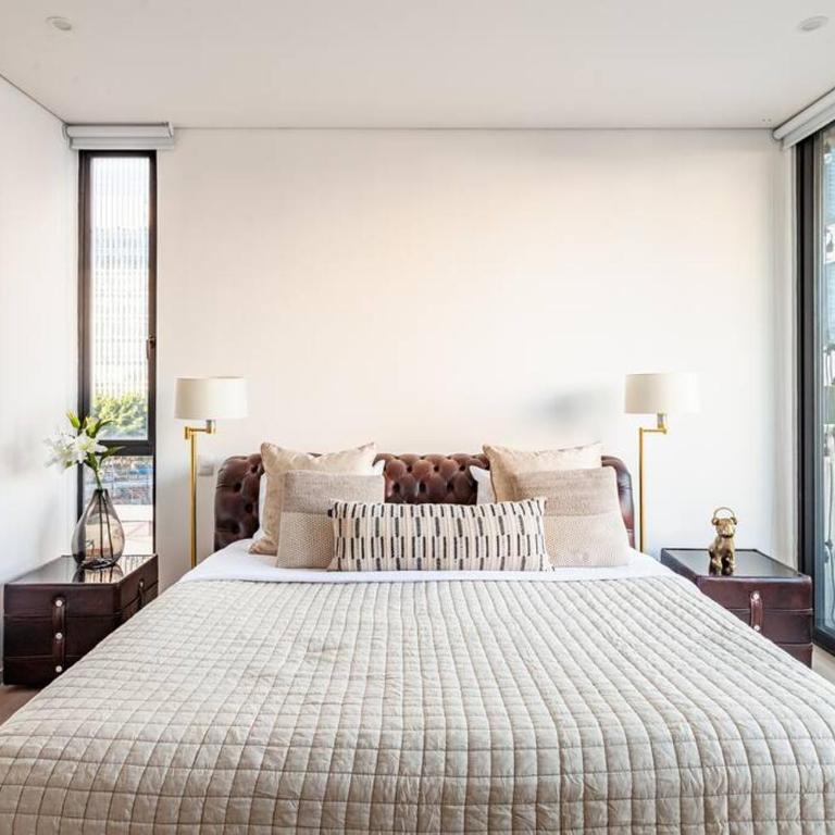 Penthouse, terraza privada y estacionamiento - Apartamento de 1 dormitorio - 11