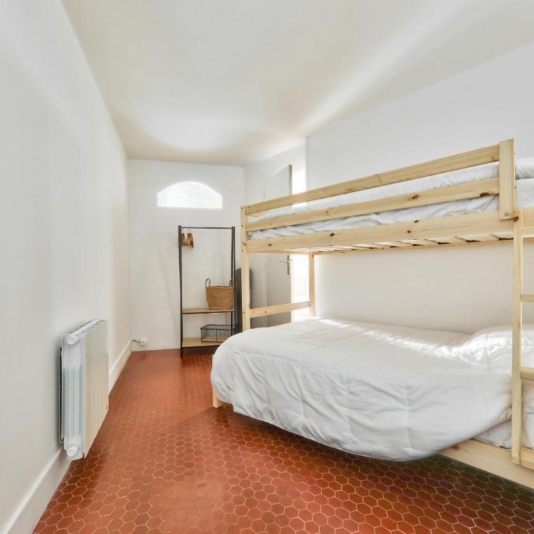 Vue mer, proche plages, 5 adultes 1 enfant - Appartement - 17