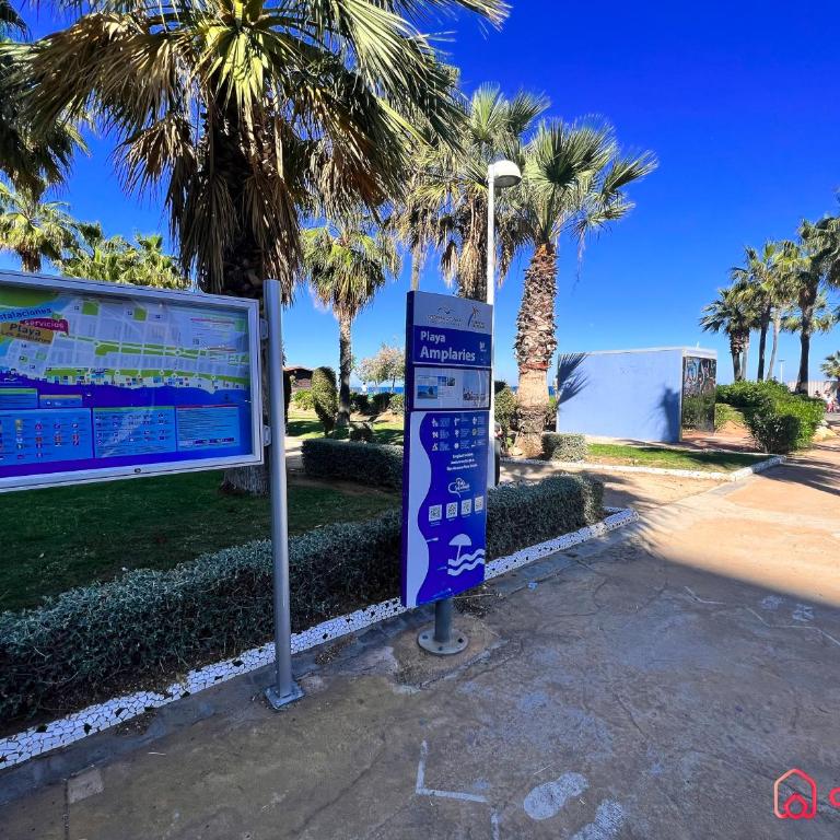 Amplio y Familiar bien ubicado - Apartamento de 3 dormitorios - 21