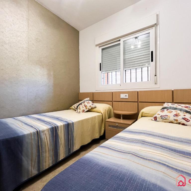 Amplio y Familiar bien ubicado - Apartamento de 3 dormitorios - 9