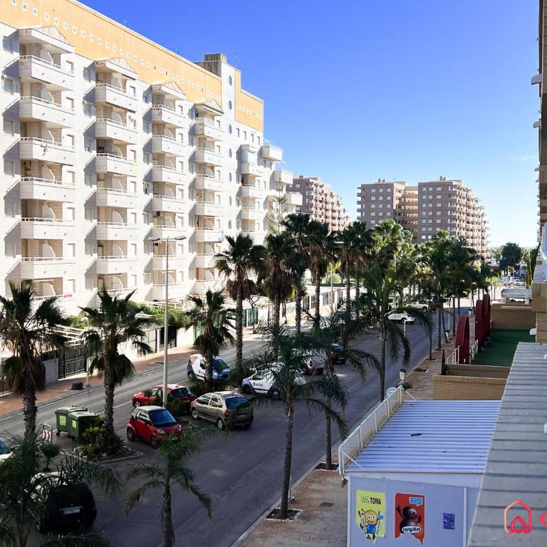 Amplio y Familiar bien ubicado - Apartamento de 3 dormitorios - 14
