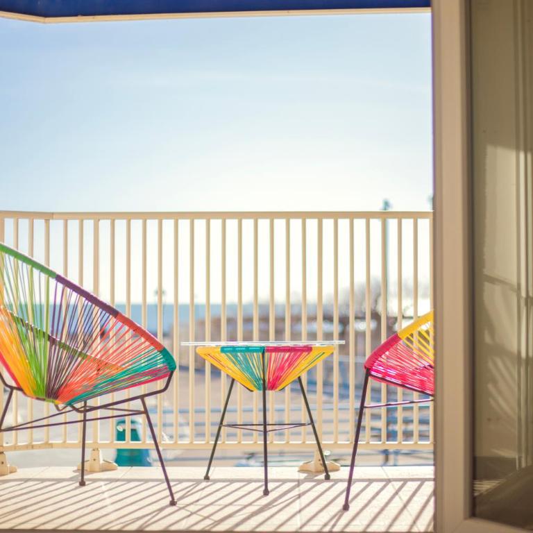 Hotel Camille - Chambre Double avec Balcon - Vue sur Mer - 4