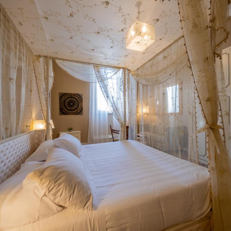 Lungarno Buozzi 7 Apartments - Apartment - Ground Floor - 18