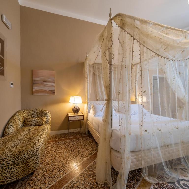 Lungarno Buozzi 7 Apartments - Apartment - Ground Floor - 20