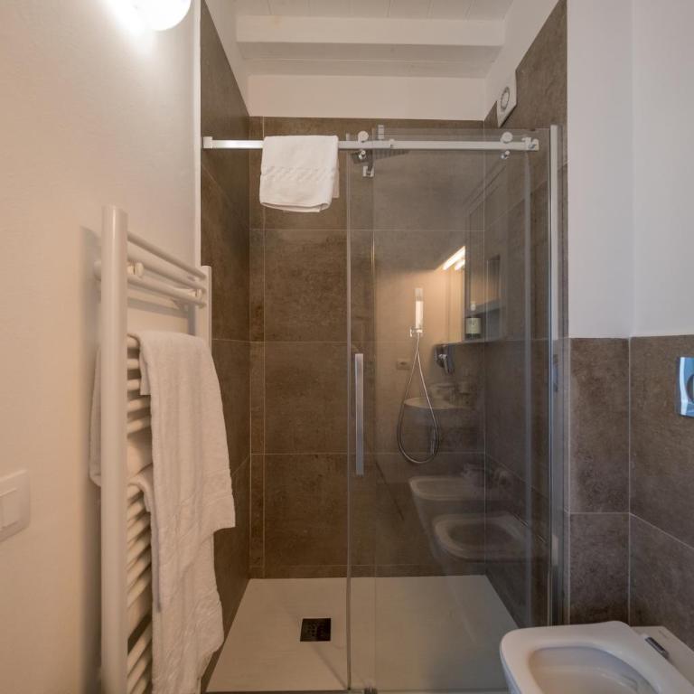 Lungarno Buozzi 7 Apartments - Deluxe Apartment - 16