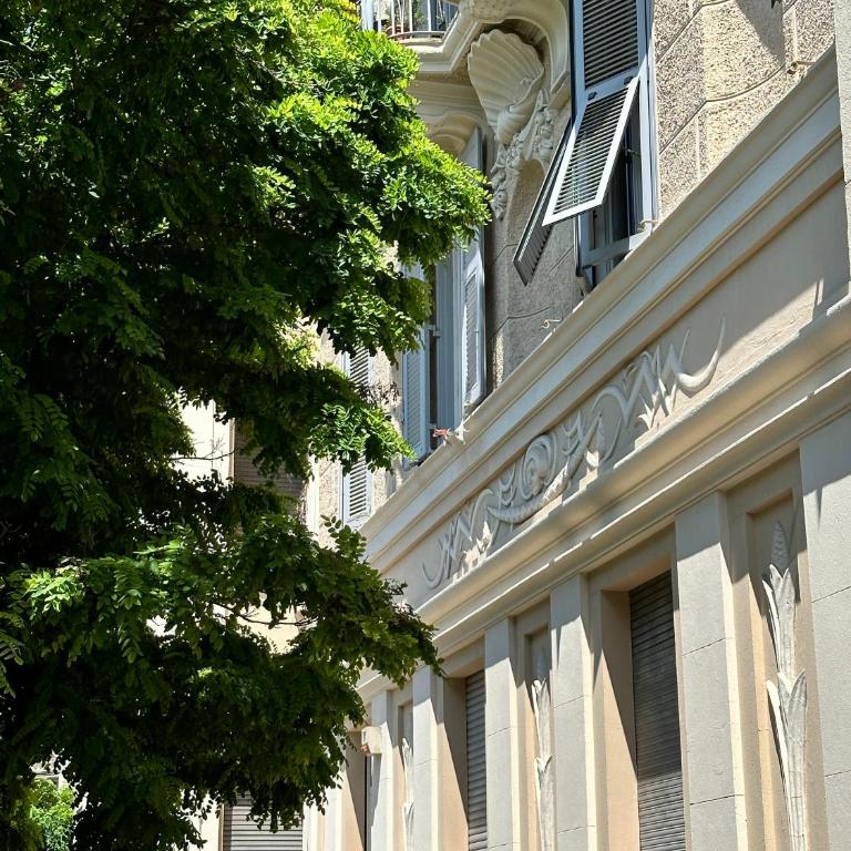 Casa Storica anni '30: da Fedro e Bianca - Appartamento con 2 Camere da Letto - 22