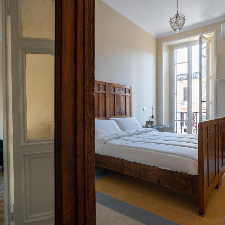 Casa Storica anni '30: da Fedro e Bianca - Appartamento con 2 Camere da Letto - 10