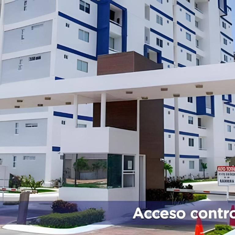 Exclusive building 6 people 3 cable televisions 3 swimming pools balcony, - Casa de 2 dormitorios - 46
