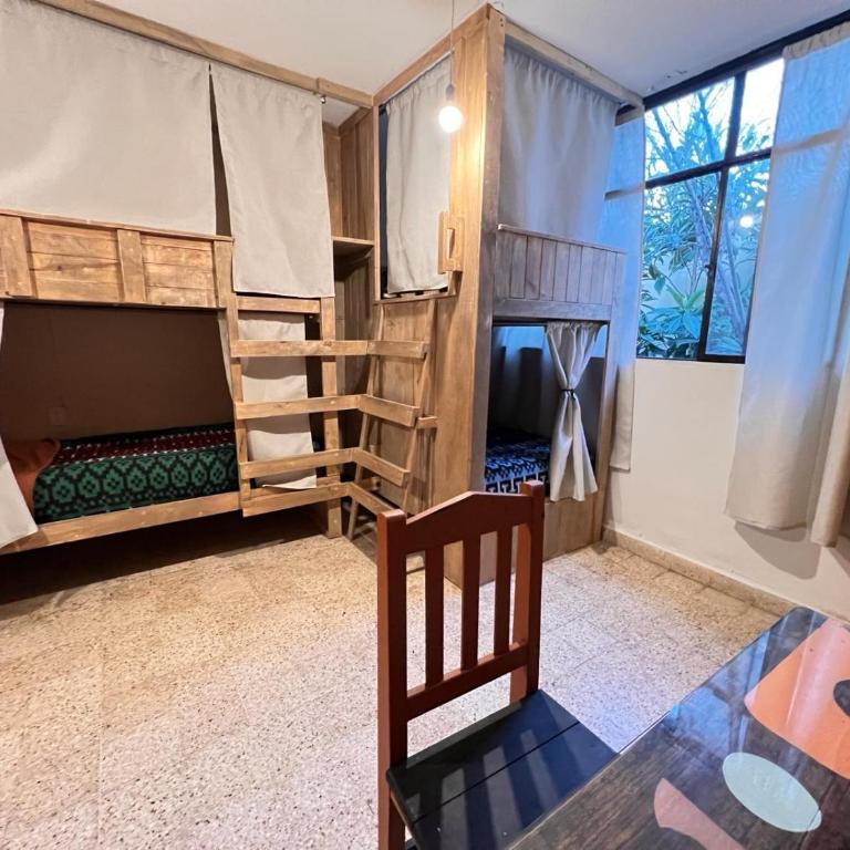 13 Cielos Hostel & Coworking - Bed in 6-Bed Mixed Dormitory Room - 3