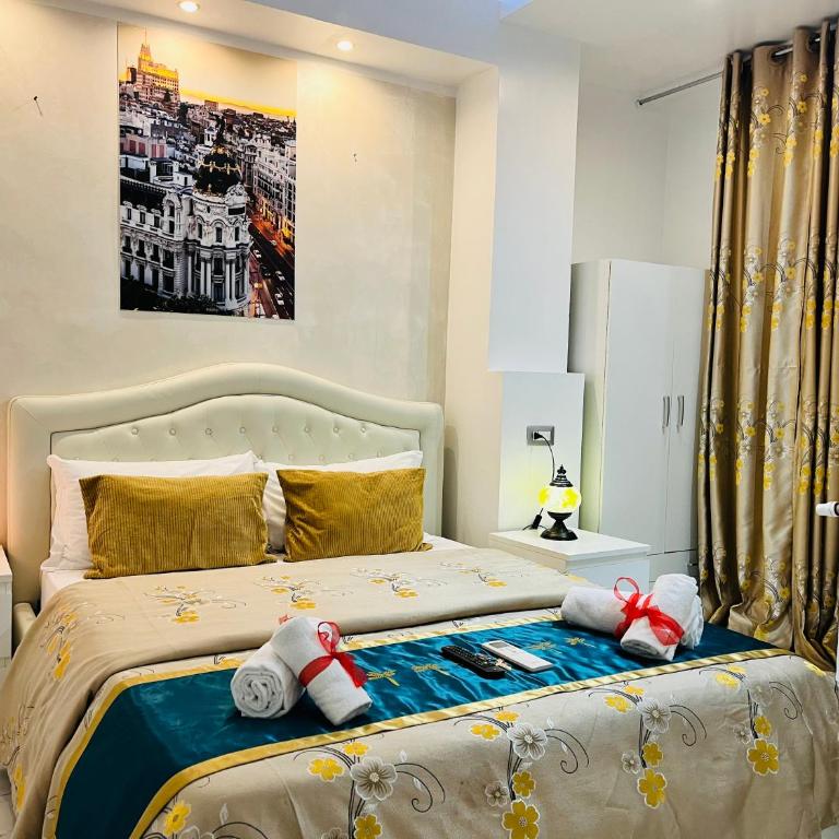 Santa Maria Accommodation - Deluxe Double Room - 6