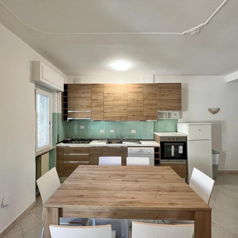 Follonica House - One-Bedroom Apartment with Terrace - 1