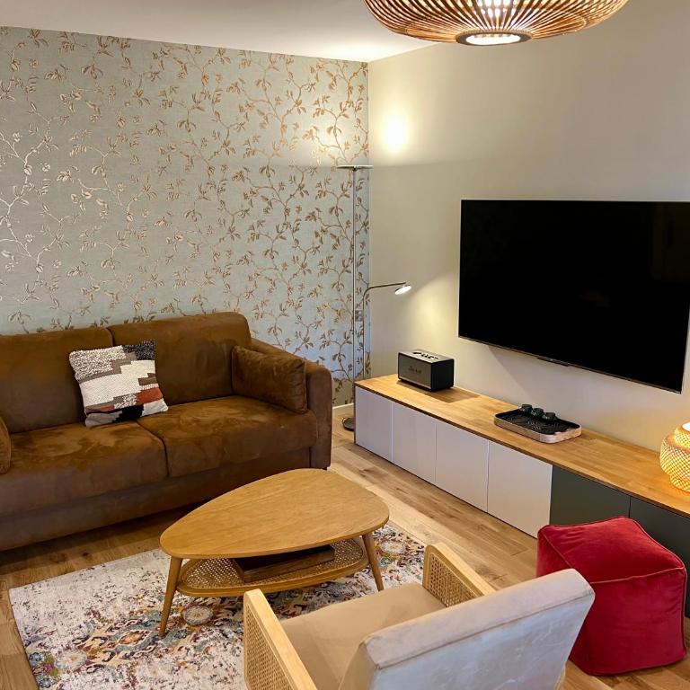Lyon Premium - LuxeZen Balneo & Garage - Appartement 2 Chambres - 10