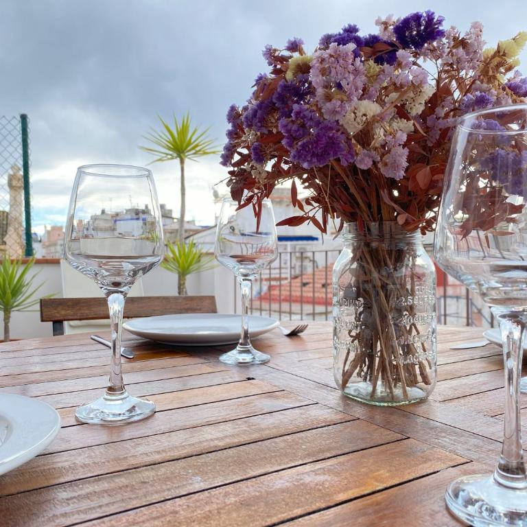 Ático con terraza! Ideal para vivir Sitges todo el año - Apartamento de 2 dormitorios - 4