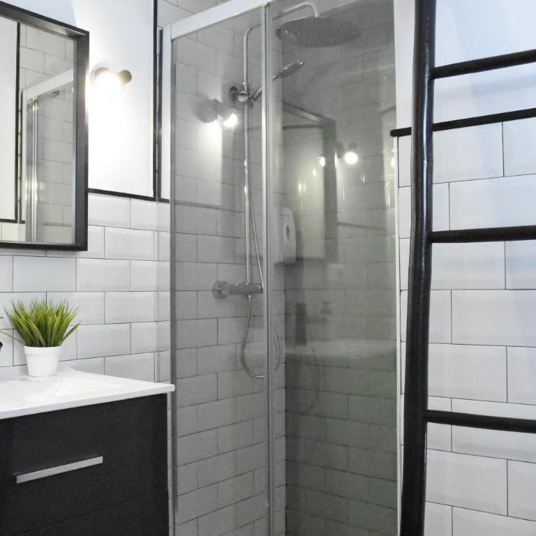 CAPILLITA XXI APARTAMENTOS - Apartamento con balcón - 4