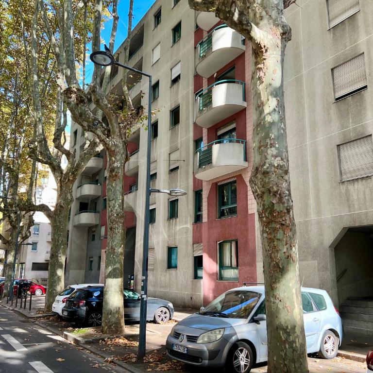 Lyon Premium - LuxeZen Balneo & Garage - Appartement 2 Chambres - 15