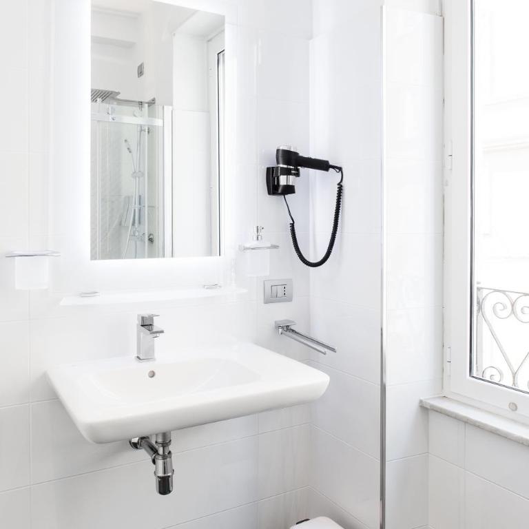 Vatican Grand Suite - Camera Familiare Deluxe - 10