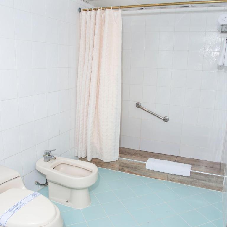 Hotel Miramar - Deluxe Queen Room - 3